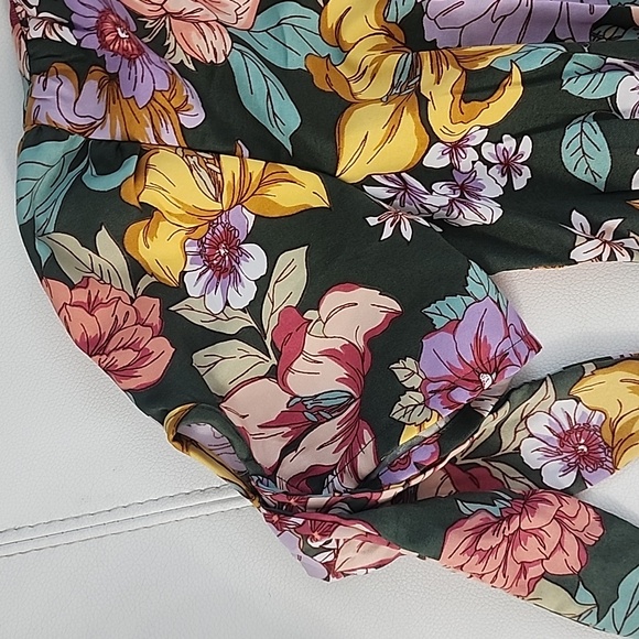 B.O.G Collective Floral Matching Set Womens Skirt and Top Combo - Picture 2 of 5